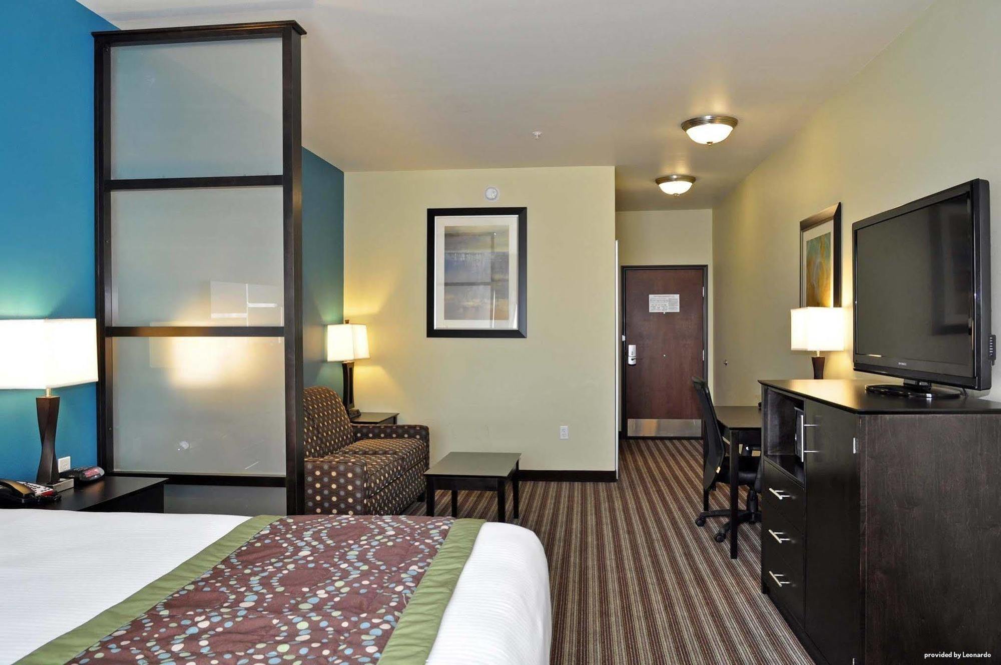 Best Western Plus Desoto Inn & Suites Mansfield Habitación foto